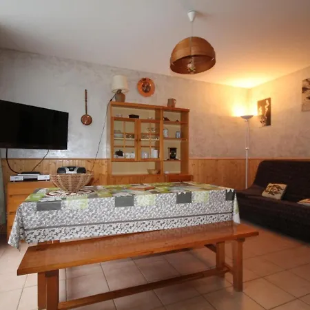 T2 Avec Balcon Et Wi-fi Au Mont-dore, Proche Centre Et Thermes - Fr-1-608-193 Apartament *