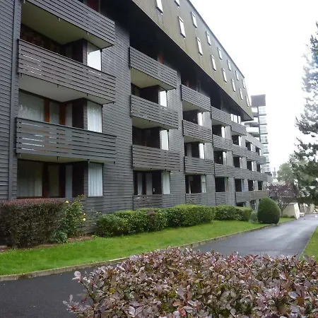 T2 Avec Balcon Et Wi-fi Au Mont-dore, Proche Centre Et Thermes - Fr-1-608-193 Apartament